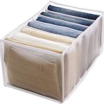 CLOTHES ORGANIZER