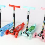 3 TYRE KIDS SCOOTER